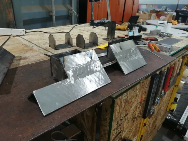 Fabricación e integración mecánica en taller